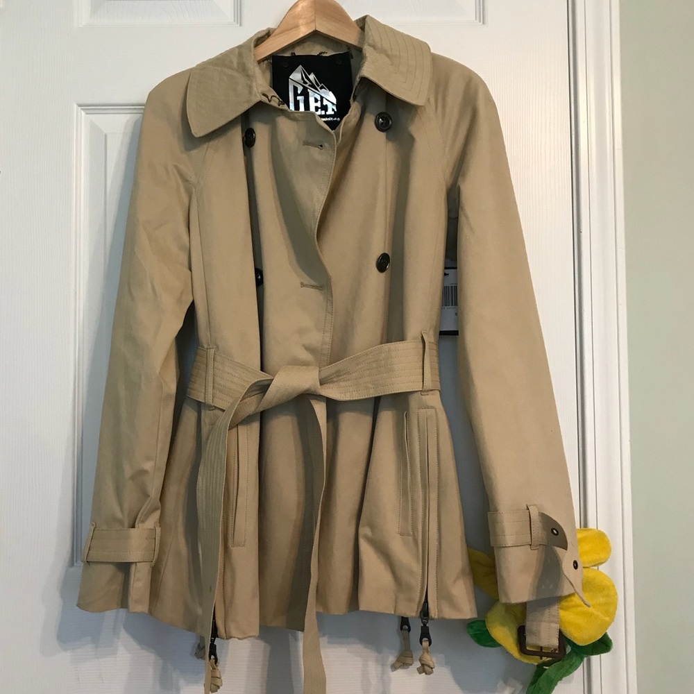 Cute Khaki Short Trench Coat